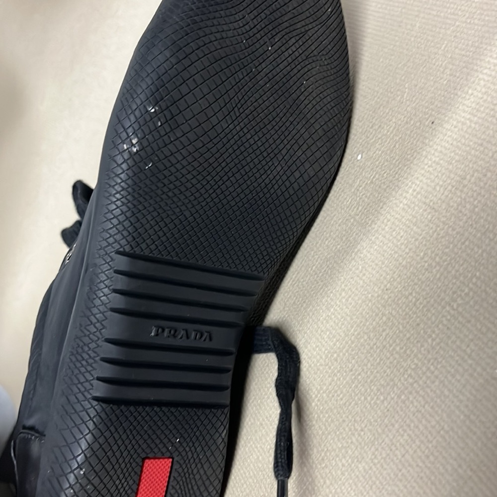 Shoes - Picture 4 of 4
